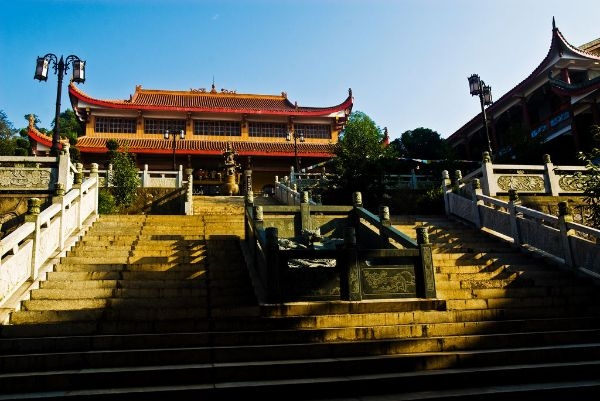 ����ɽ�����